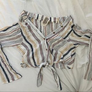 Lightweight Button Up